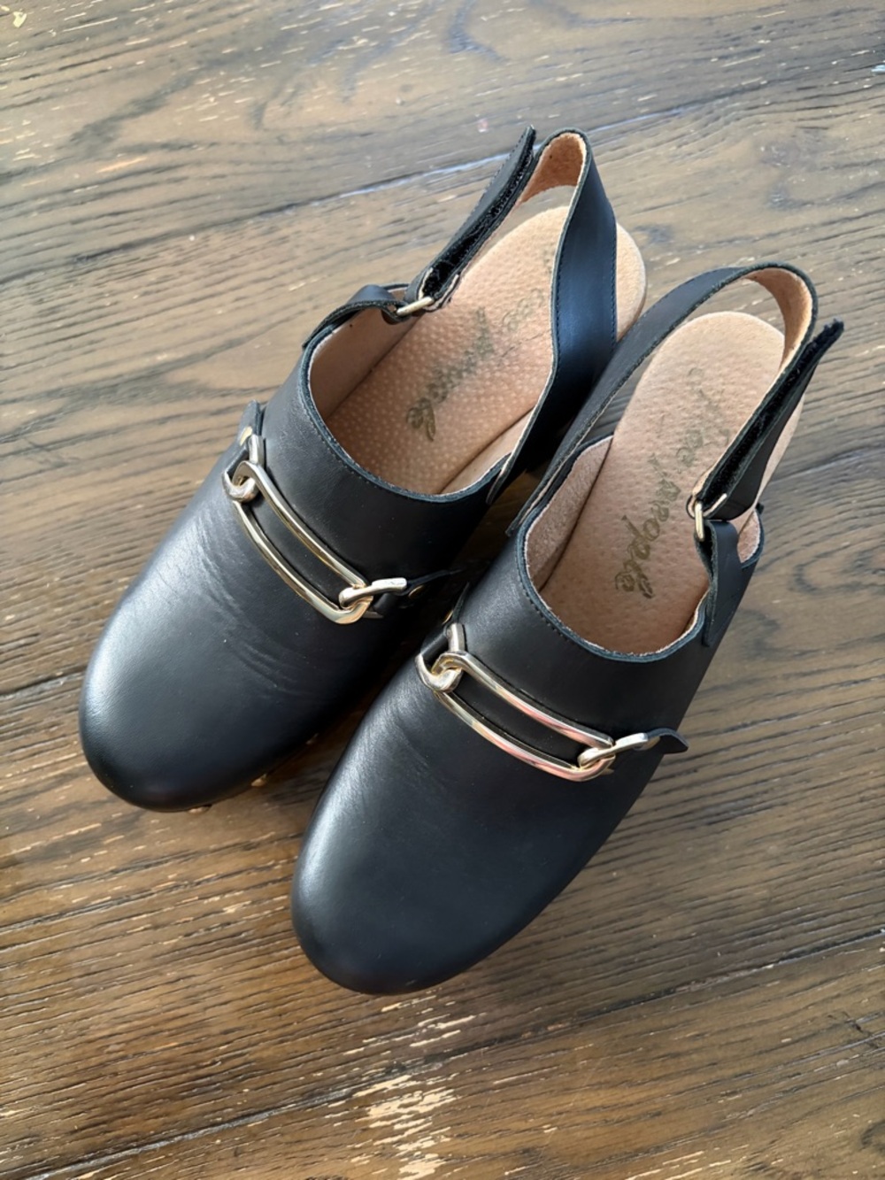 Free People Black Leather Platform Clogs | Studded Wooden Heel | Size 40 - Picture 2 of 10
